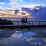 Cristal Vieira & 호텔