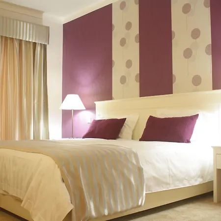 Cristal Vieira & Otel Vieira de Leiria