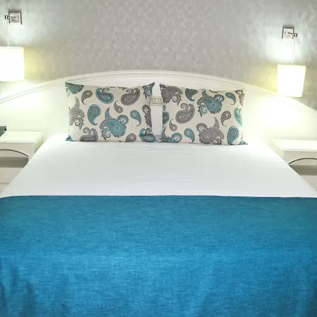 Otel Cristal Vieira & 4*