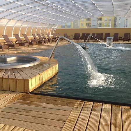 Otel Cristal Vieira & 4*