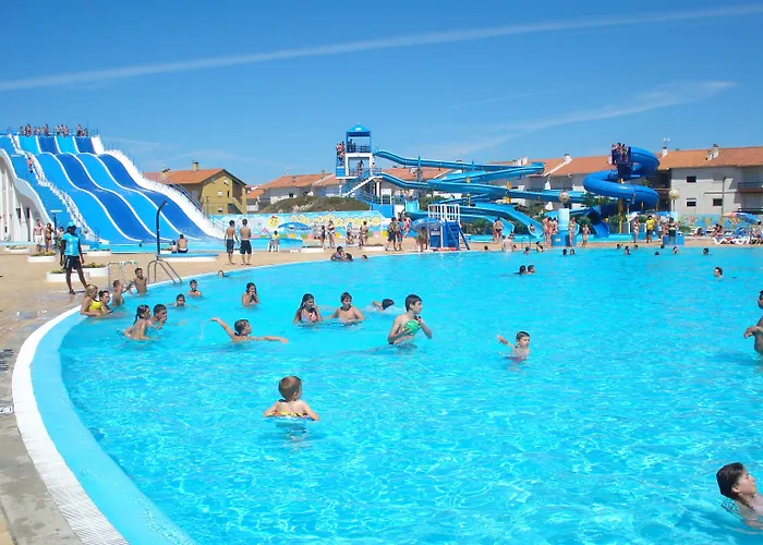 Cristal Vieira & Hotel 4*